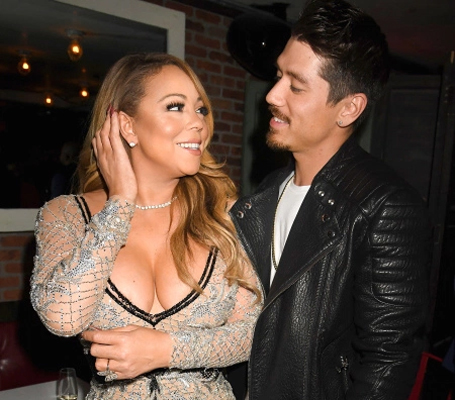 Mariah Carey celebrates the premiere of Mariah's World  | mcarchives.com