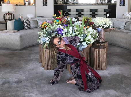 Mariah can clearly afford to be a diva with her millions | mcarchives.com