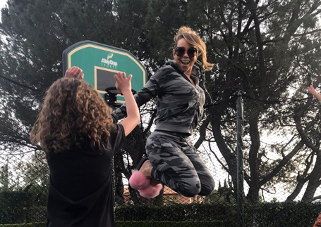 Mariah Carey and more celebrate Easter 2018 | mcarchives.com