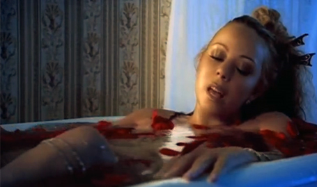 7 Great moments in bathtub music video history | mcarchives.com